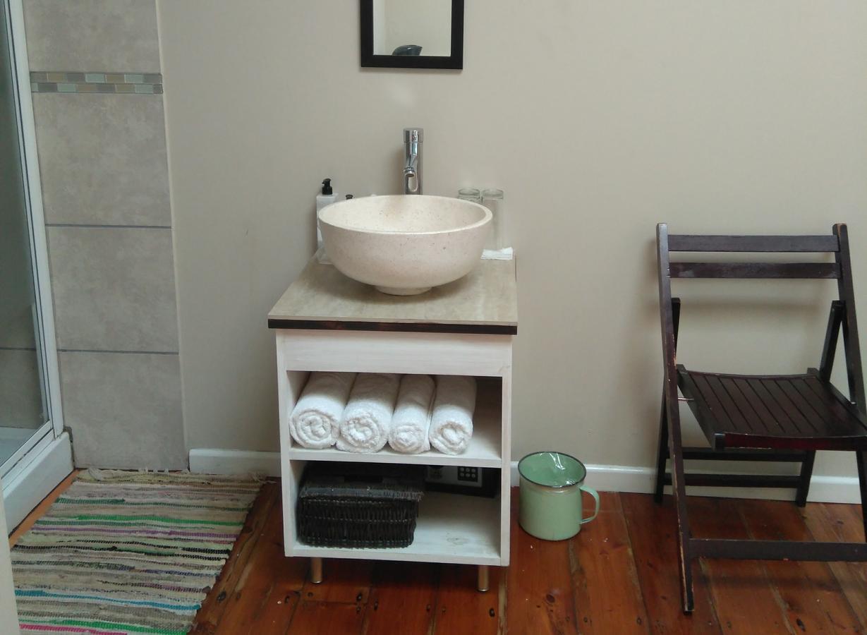 Guesthouse On Irvine Port Elizabeth Esterno foto