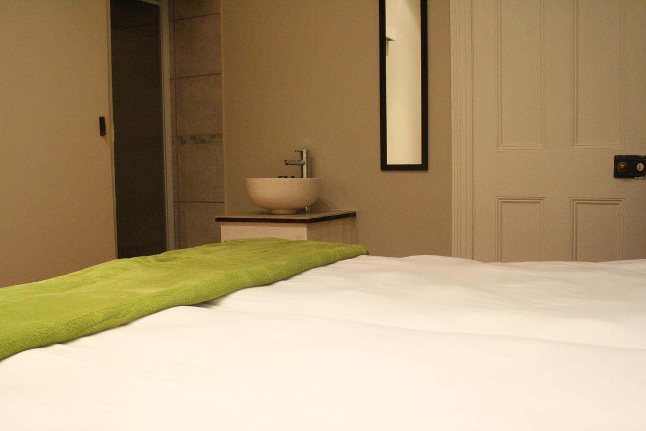 Guesthouse On Irvine Port Elizabeth Esterno foto