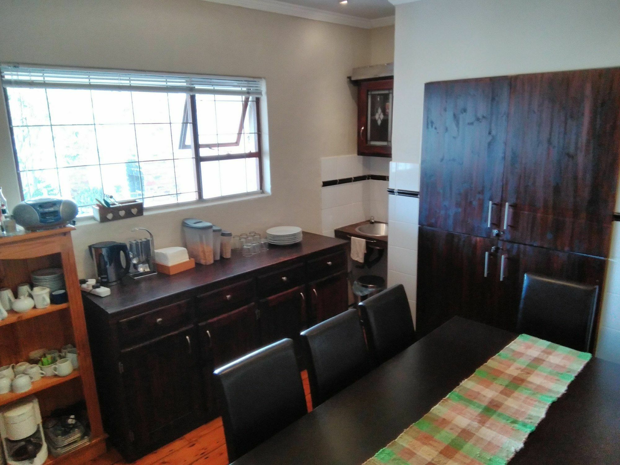 Guesthouse On Irvine Port Elizabeth Esterno foto