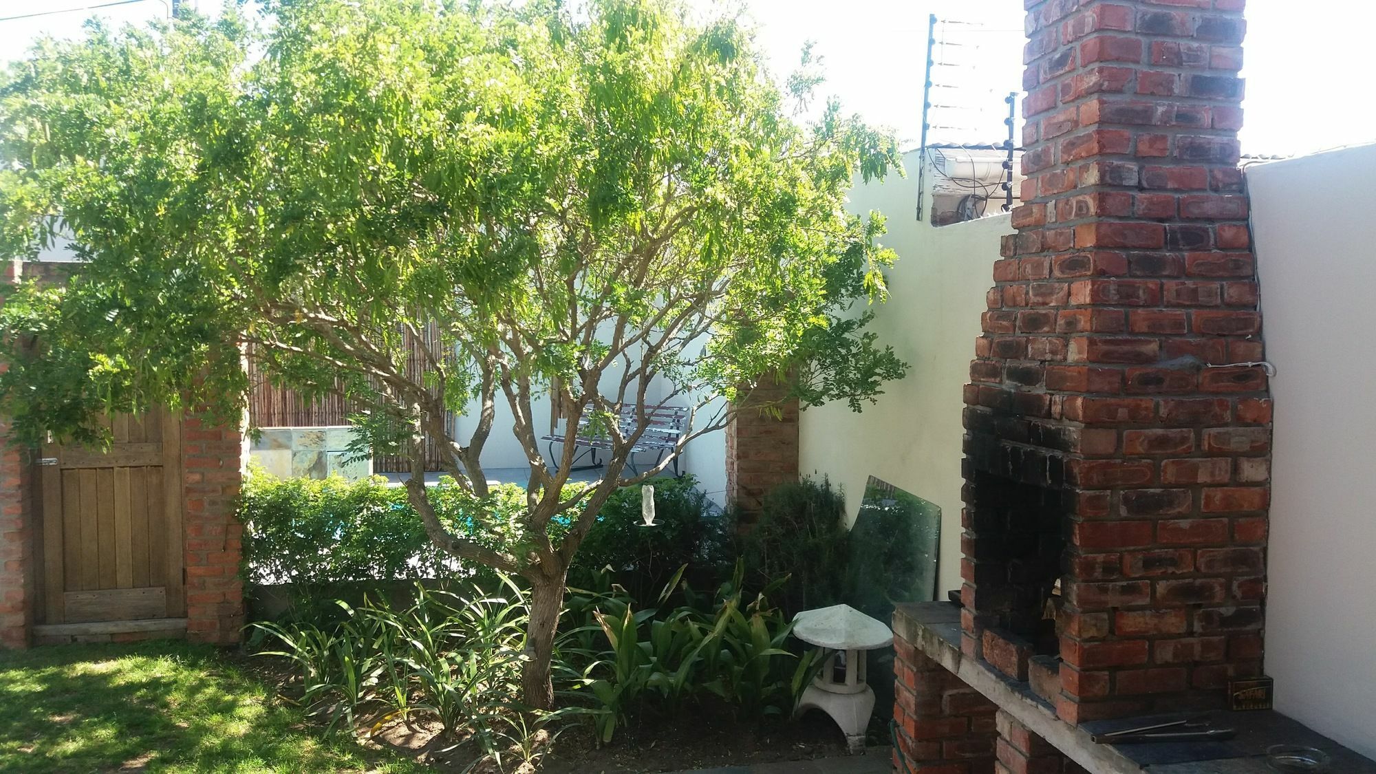 Guesthouse On Irvine Port Elizabeth Esterno foto